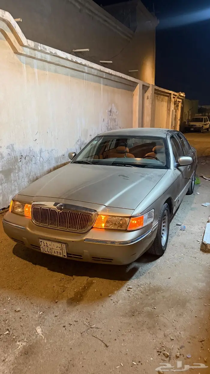 فوردماركيز2002 2