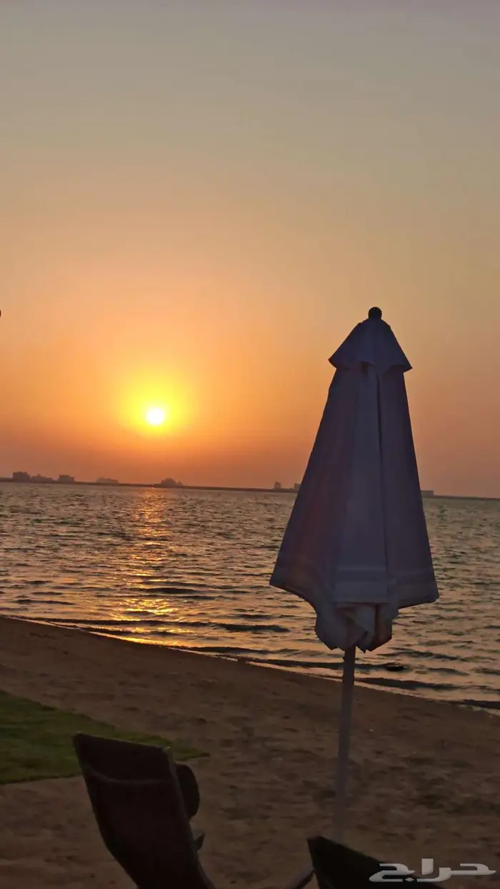 كرفان فندقي فاخر بجلسات خارجية على البحر 0