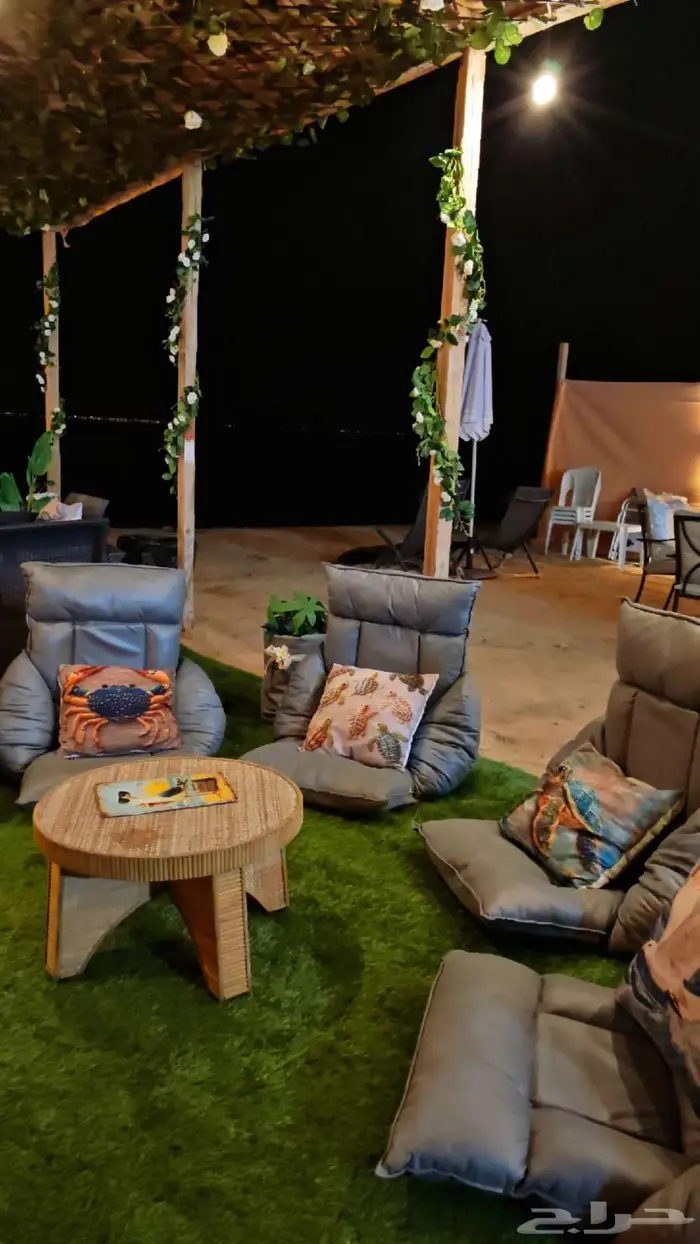 كرفان فندقي فاخر بجلسات خارجية على البحر 6