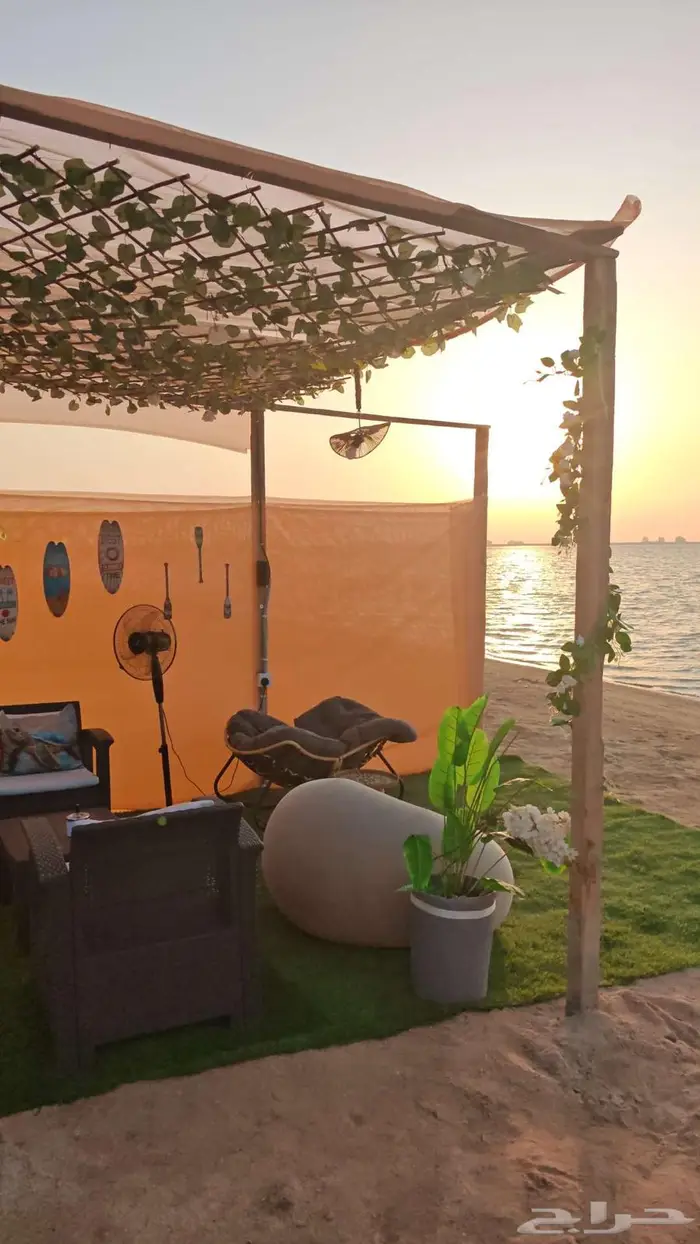 كرفان فندقي فاخر بجلسات خارجية على البحر 11