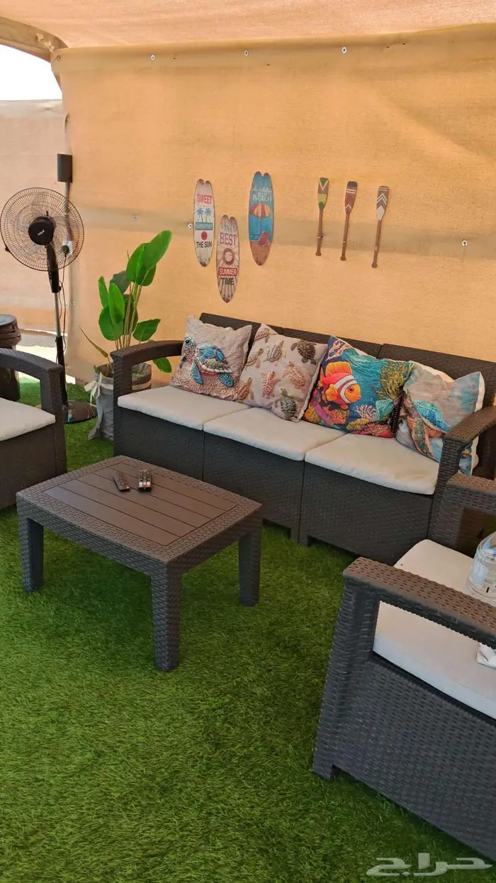 كرفان فندقي فاخر بجلسات خارجية على البحر 14