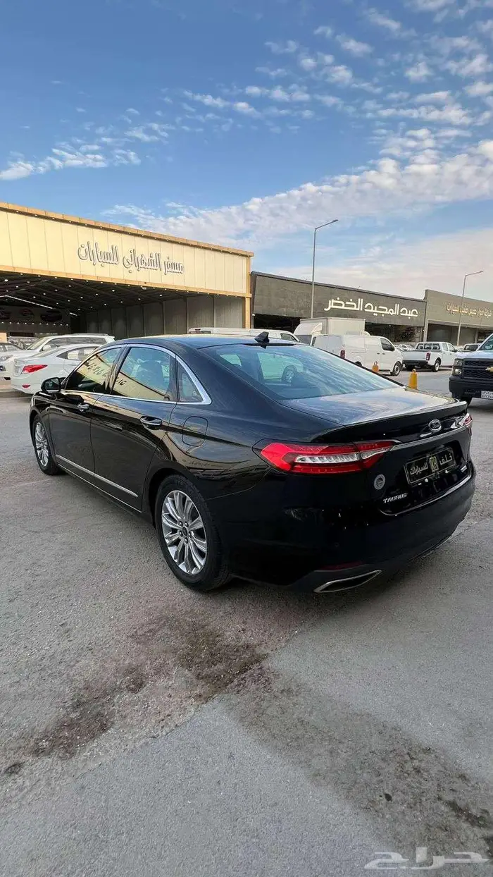 فورد تورس موديل 2021 - معرض خلف للسيارات 6