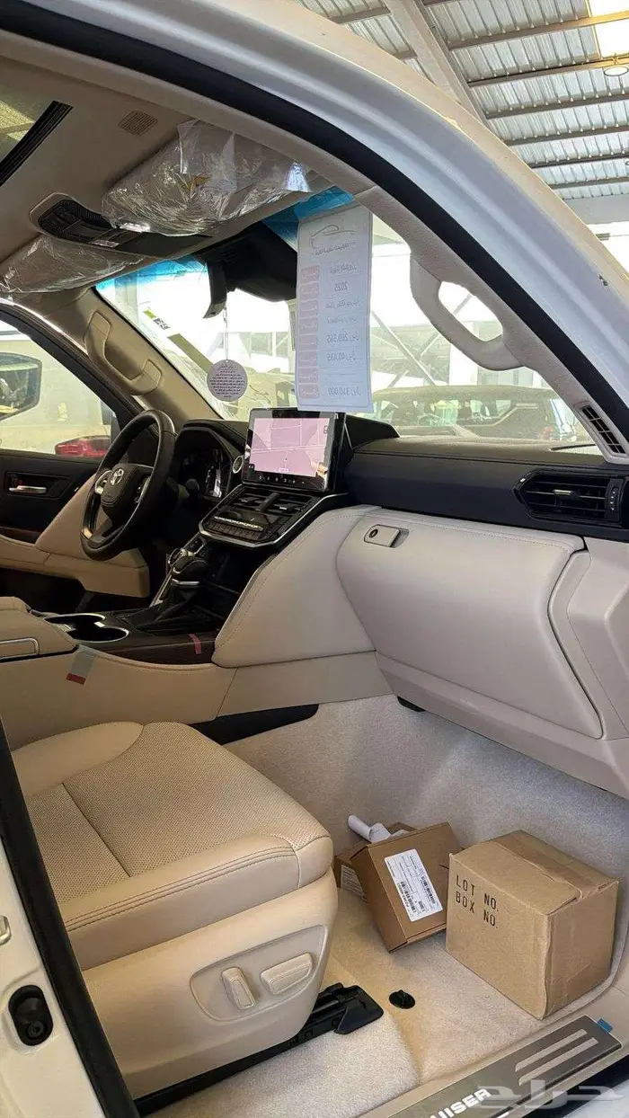تويوتا لاندكروزر GXR L4 سعودي 2025 2