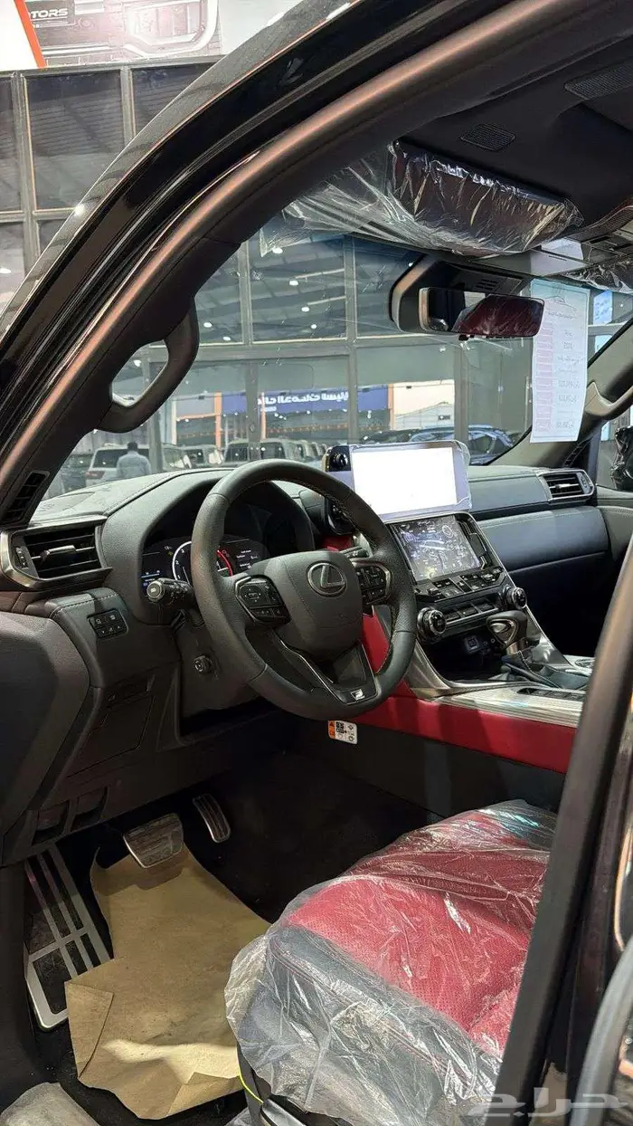 لكزس اف سبورت 2025 عماني 1