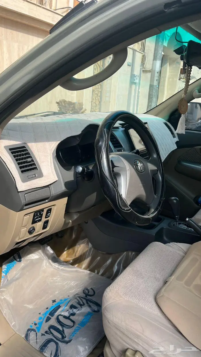 Toyota fortuner 2012 automatic 1