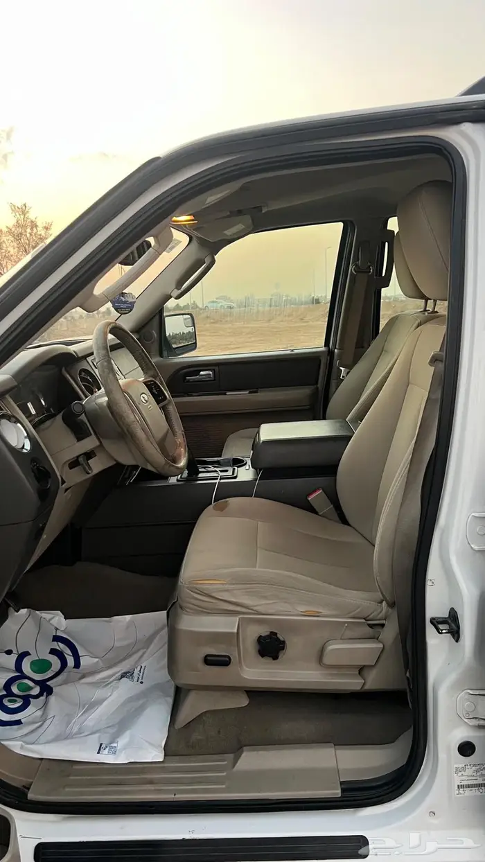 اكسبديشن 2013 دبل XLT 9