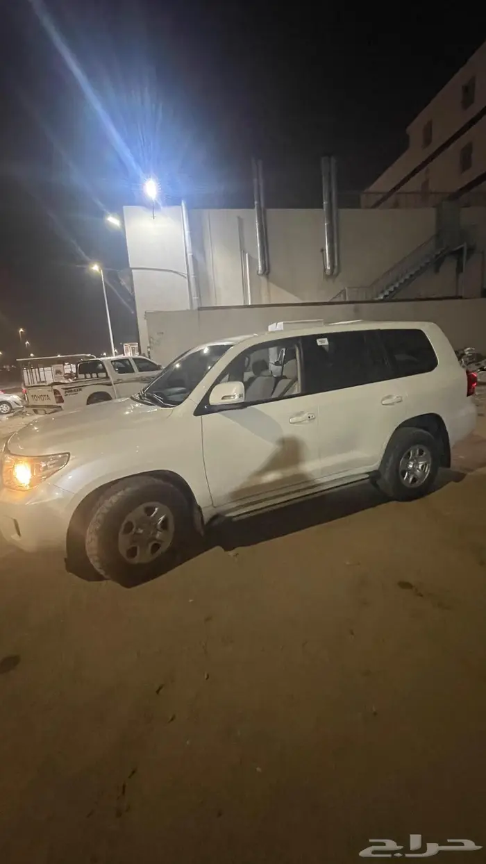 تويوتا لاند كروزر 4