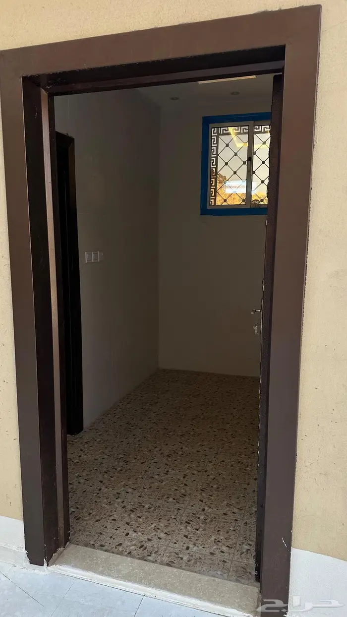 ملحق مدخل وسطح مستقل الوسام 3 19