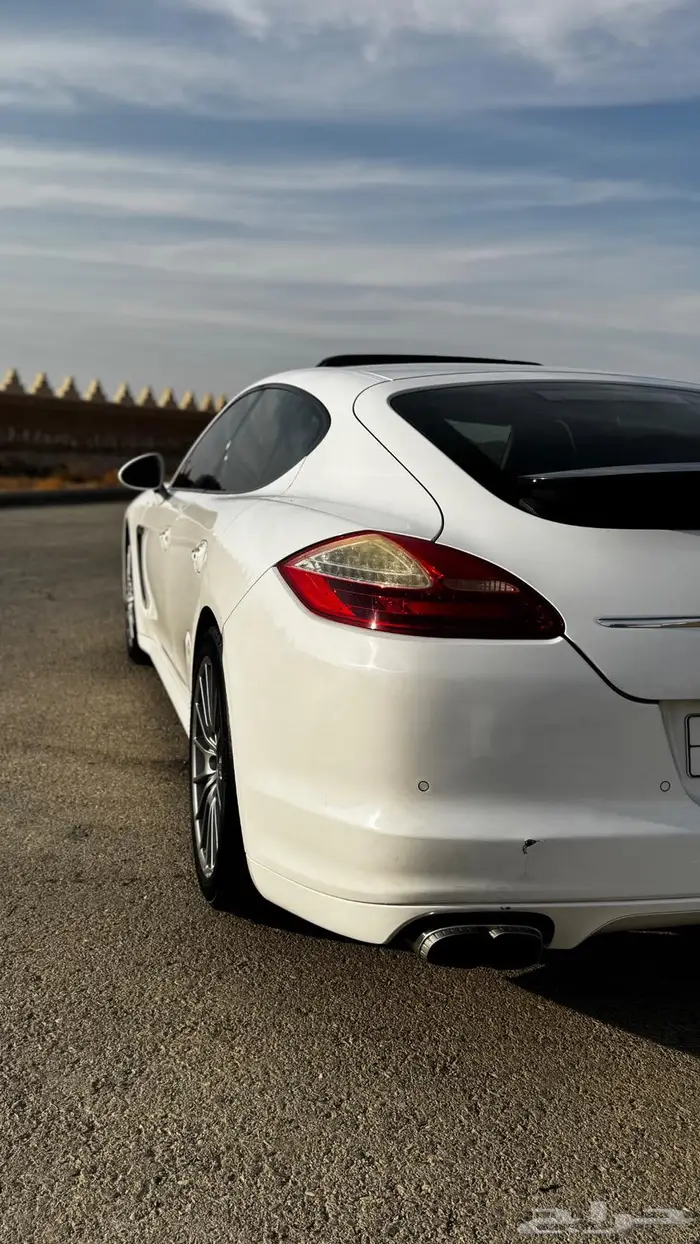 بورش باناميرا 2011 فل كامل 17