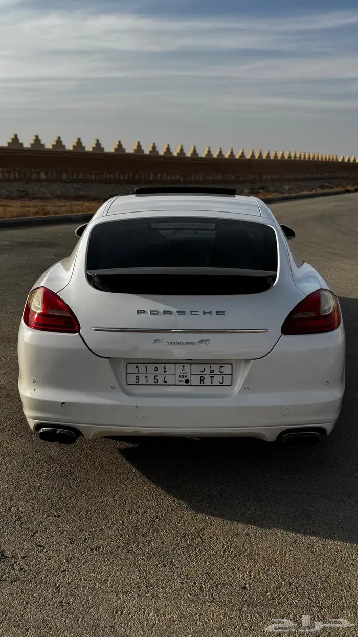 بورش باناميرا 2011 فل كامل 20