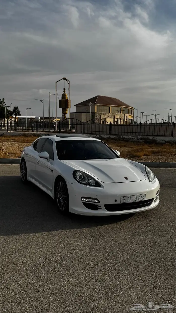 بورش باناميرا 2011 فل كامل 0