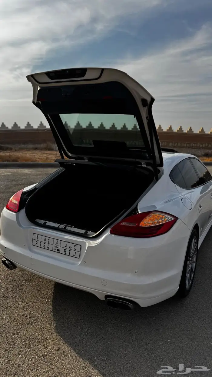 بورش باناميرا 2011 فل كامل 23