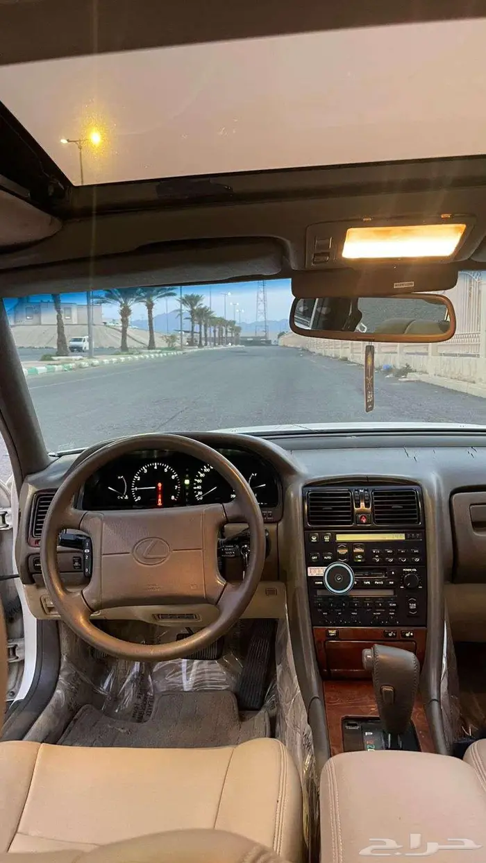 لكزس LS 400 موديل 1990 39