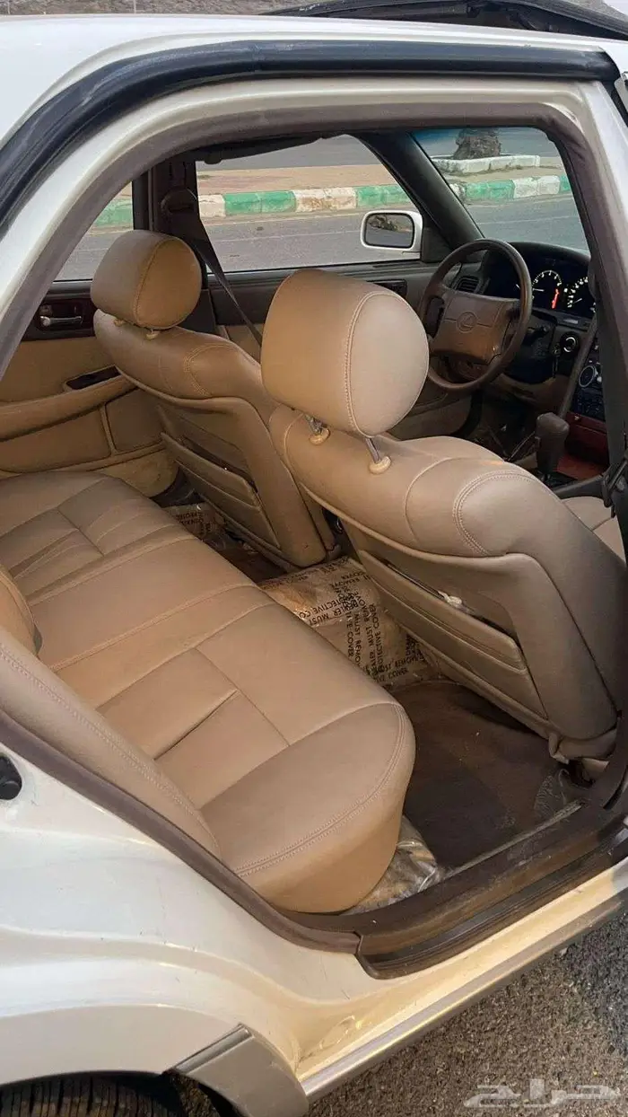 لكزس LS 400 موديل 1990 26
