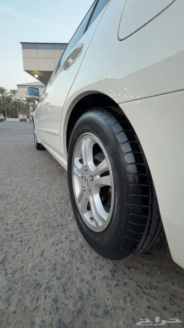 هوندا اكورد موديل 2007 8