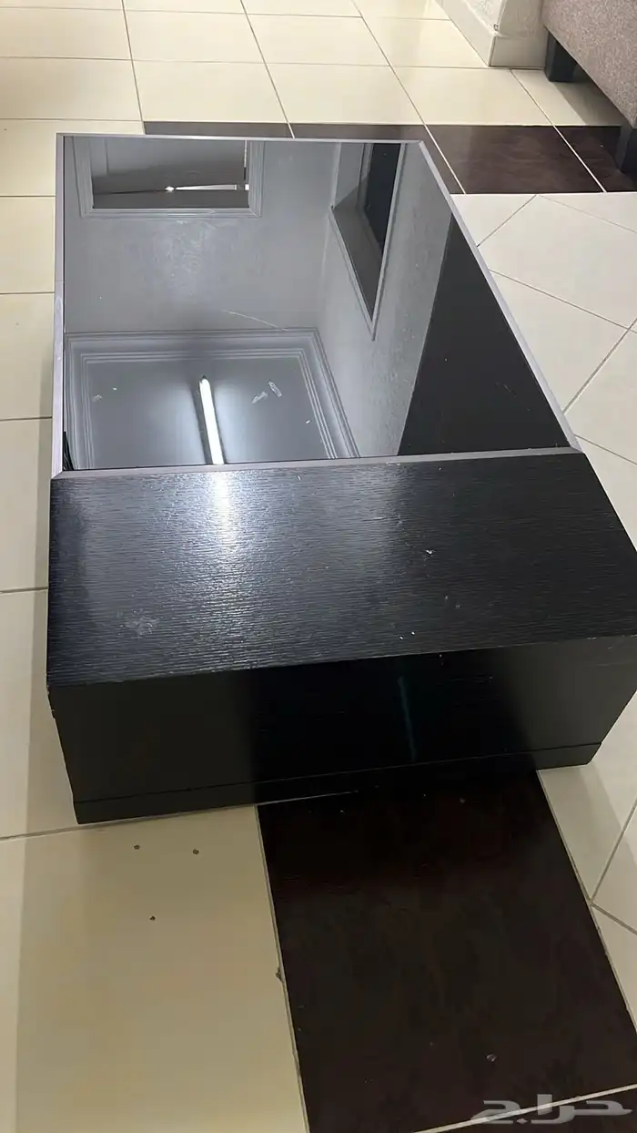 طاوله للبيع 0