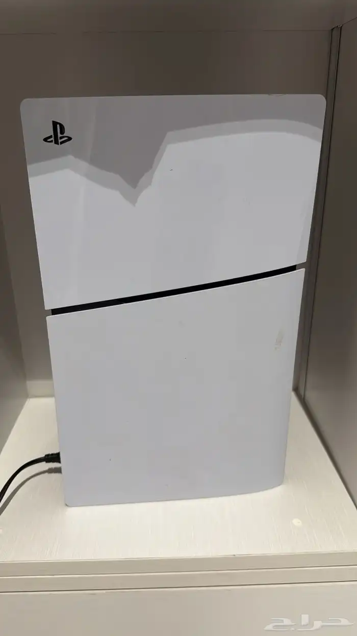 بلاستيشن 5 للبيع استخدام نظيف 2