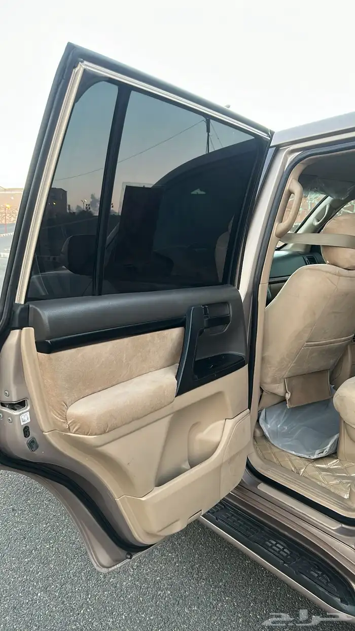 للبيع لاندكلوزر 2013 12