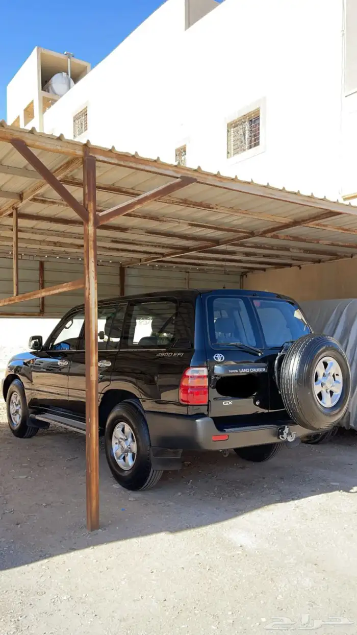 لاندكروزر مديل 2000 الون اسود 4