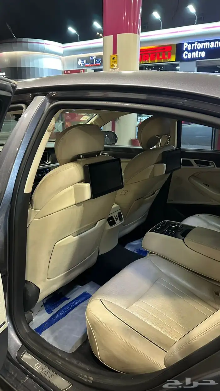 جنسس رويال 6 سلندر 7