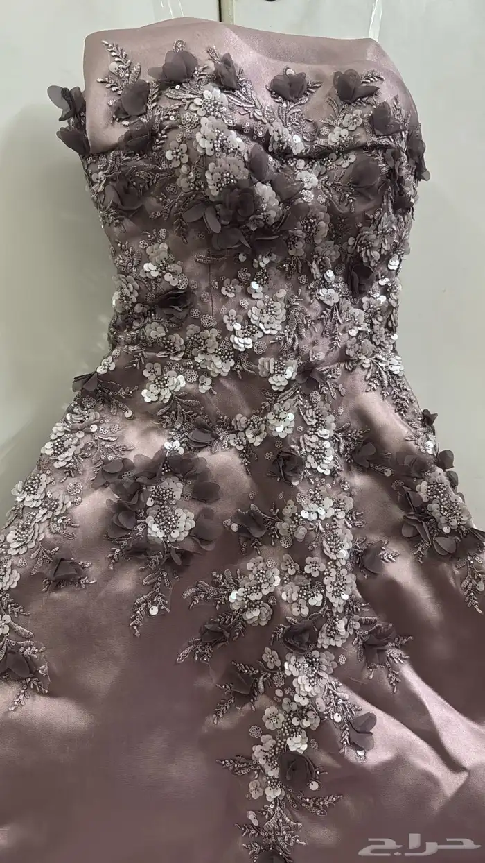 فساتين للبيع 2