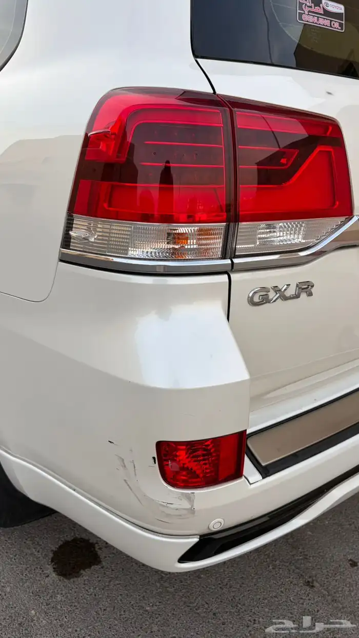 لاندكروزر 2018 نضيف 13