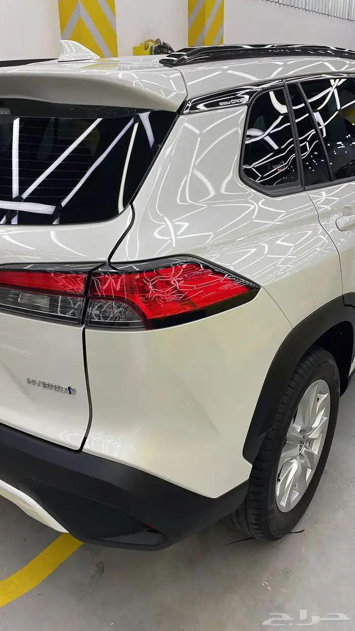 كرولا كروس 2021 فل اوبشين ماشي 30 الف كلم فقط استخدام خفيف 1