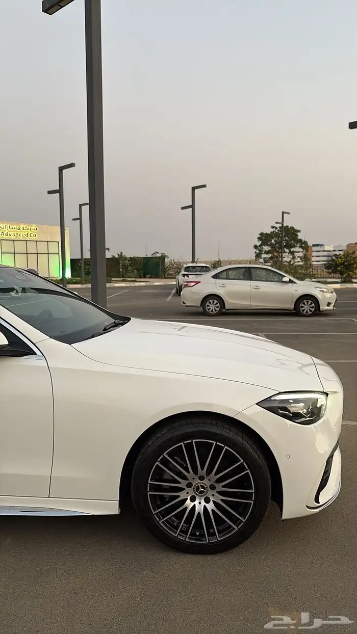 مرسيدس c موديل 2023 لارج AMG 10