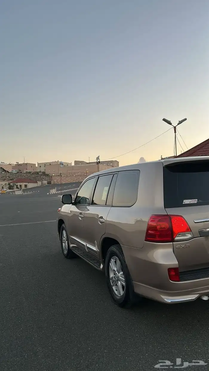 للبيع لاندكلوزر 2013 3