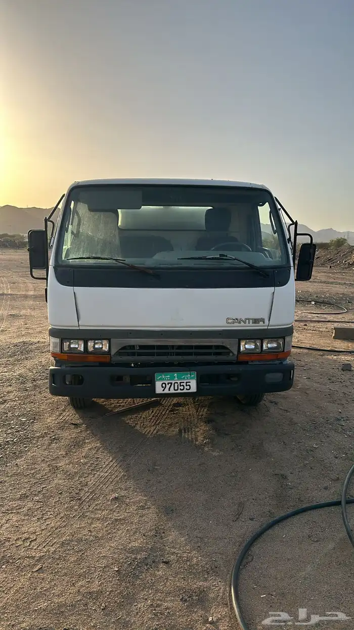 متسبيشي موديل 2003 ديزل كفو للوحه اماراتية 1