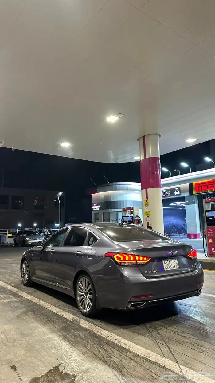 جنسس رويال 6 سلندر 4