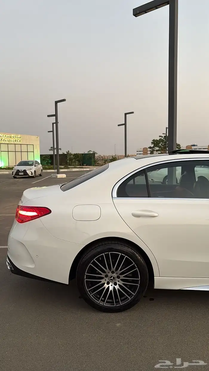 مرسيدس c موديل 2023 لارج AMG 13