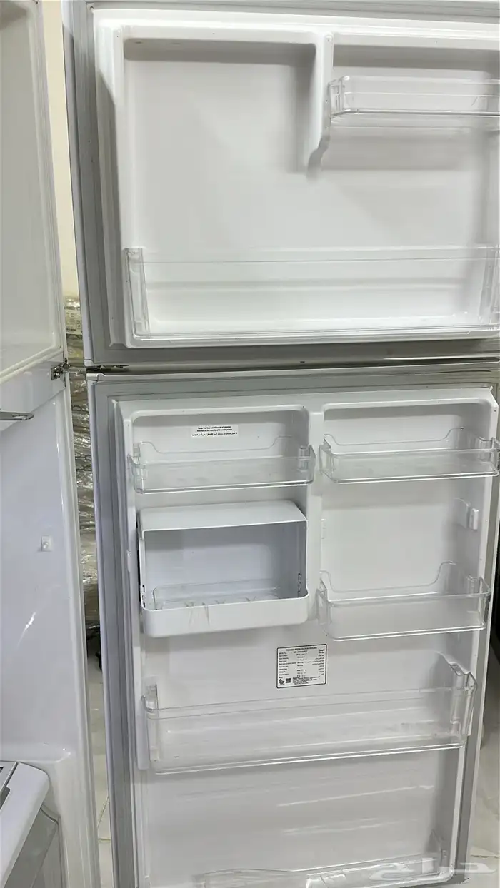 ثلاجة على الشرططط 0