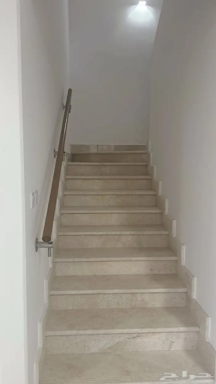 فيلا روشن للإيجار - حي السدرة 4