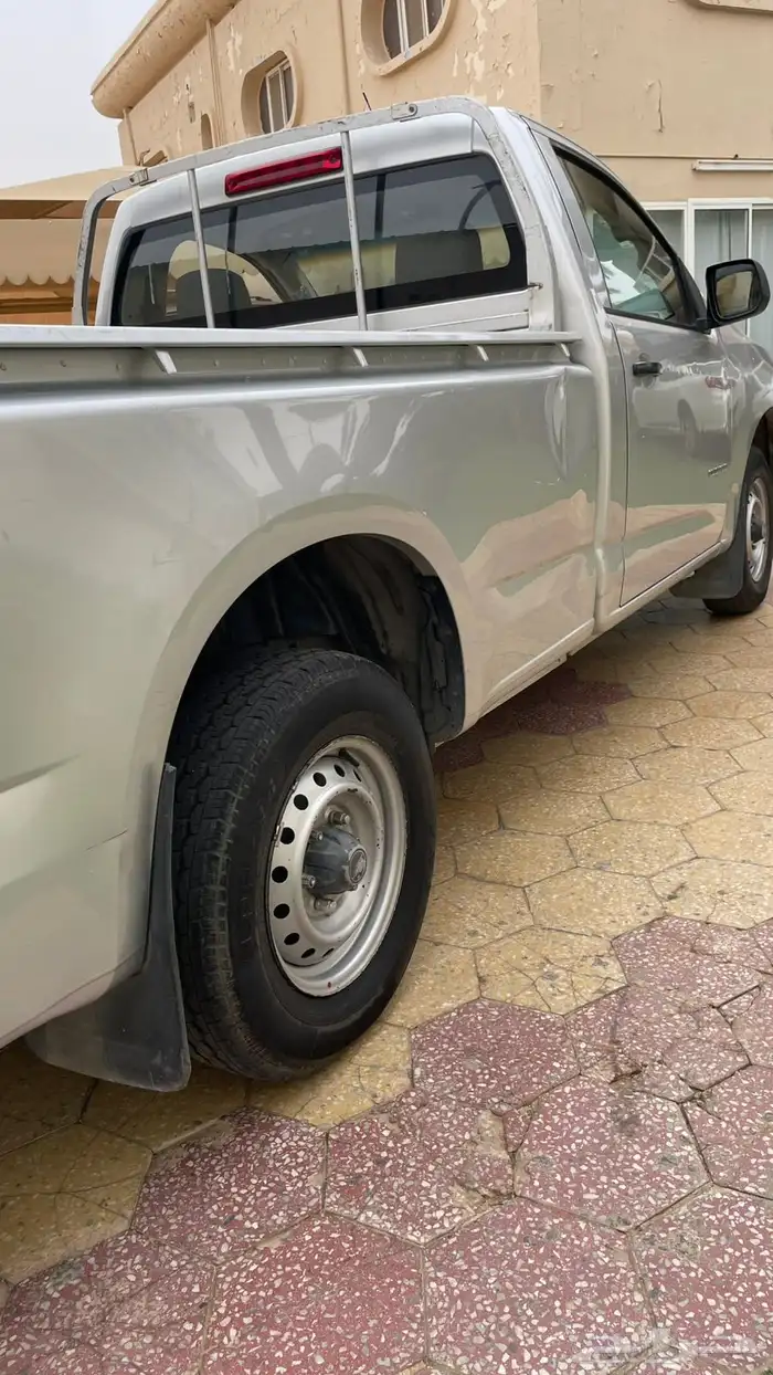 بيع سيارة شيفرولية كولورادو 2013 0