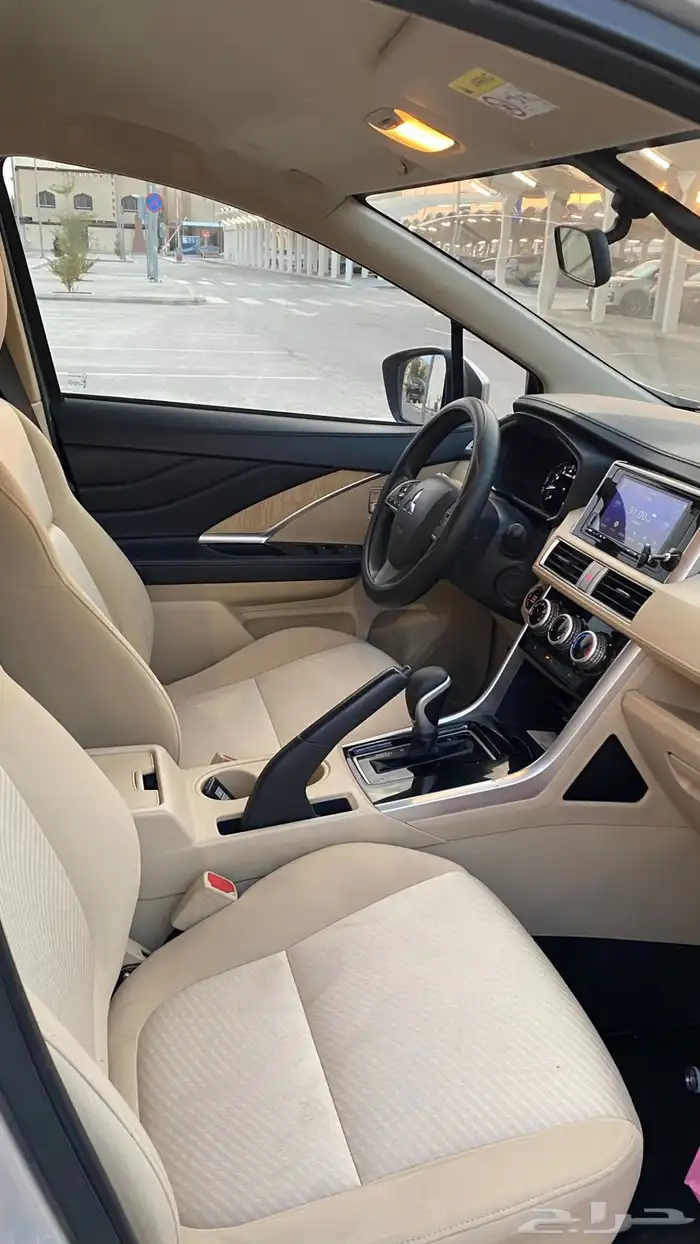 ميتسوبيشي - اكسباندر 2022 15