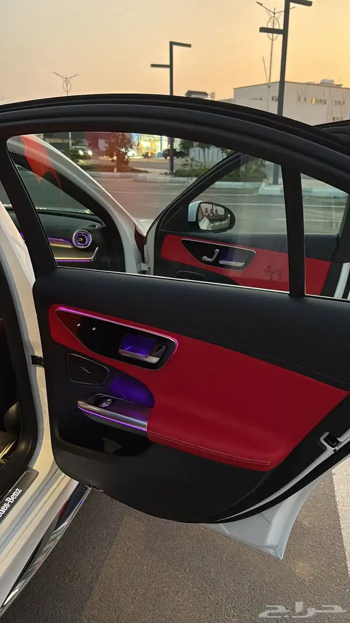 مرسيدس c موديل 2023 لارج AMG 11