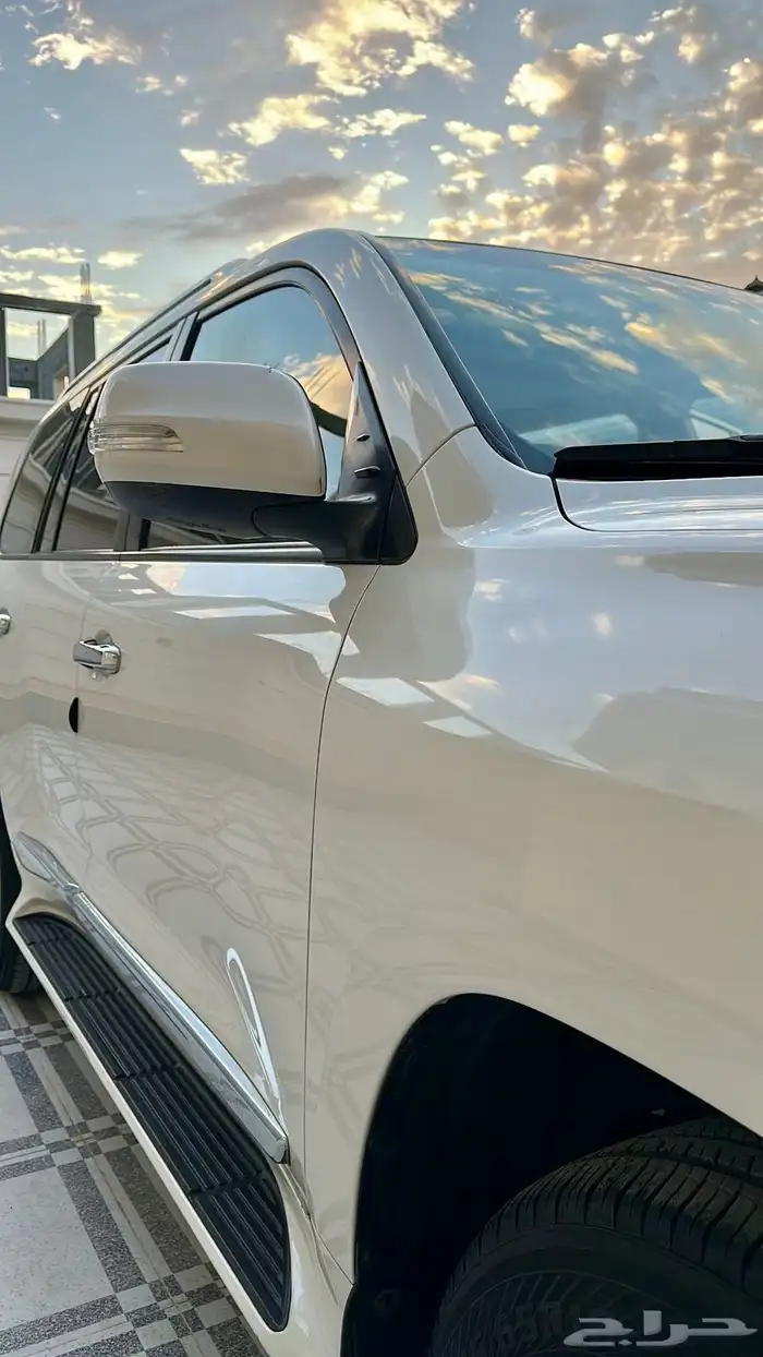 للبيع جيب جي اكس ار 2017 وكاله 11