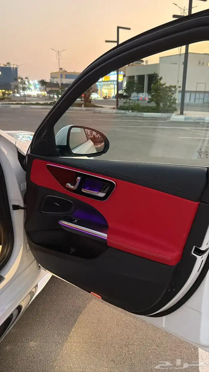 مرسيدس c موديل 2023 لارج AMG 5