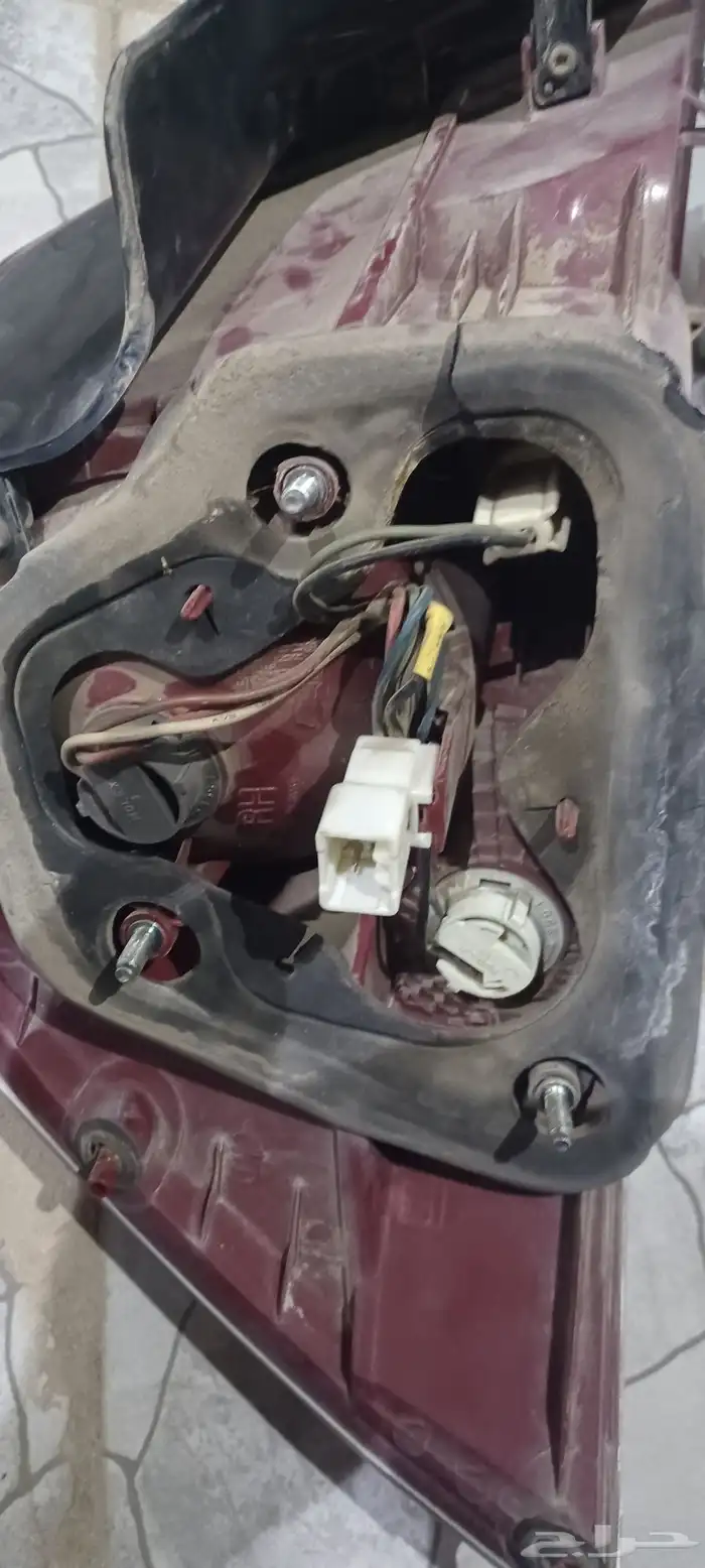 اسطب جمس. من 2008. الى. 2010. في كسر خفيف 2