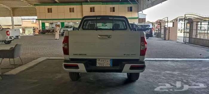 ماكسيس غمارتين موديل 2023 لدى معرض الموتر العريق للسيارات 1