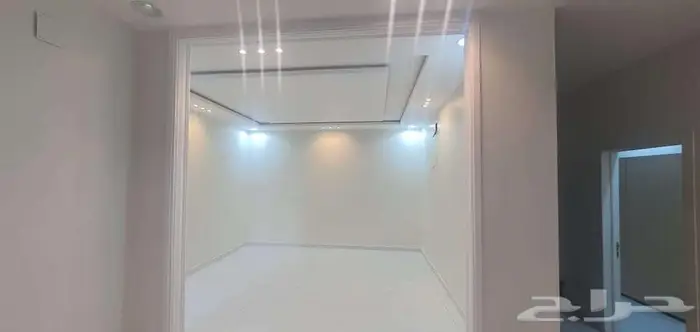 فلة طراز حديث للإيجار بحي المونسية 13