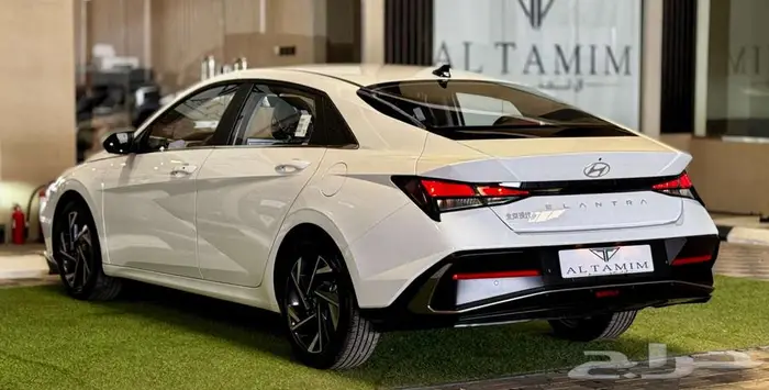 هيونداي النترا كومفورت 2025 - فاتورة ضريبية - كاش وتمويل 2