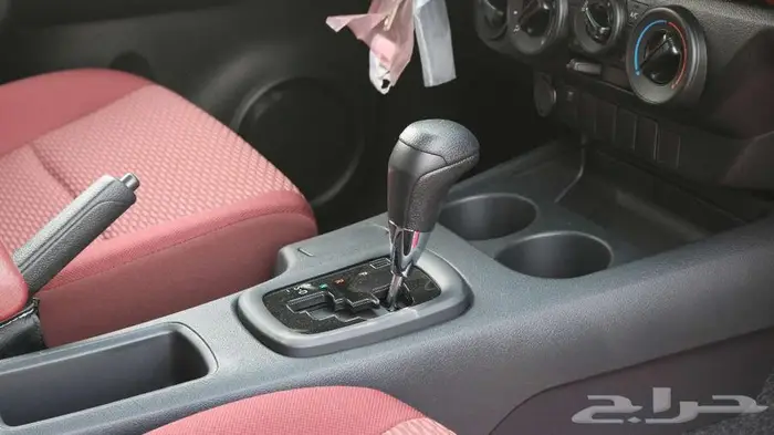 تويوتا هايلوكس خليجى 2025 ديزل دبل كاش وبالنقد 5