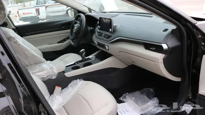 نيسان التيما s كاش وبالتقسيط 7