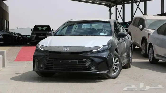 تويوتا كامري E بنزين كاش وبالتقسيط 2