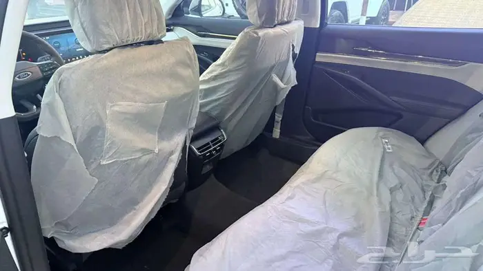 فورد تورس تيتانيوم فل كامل 2026 16