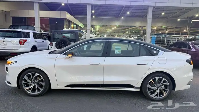 فورد تورس تيتانيوم فل كامل 2026 2