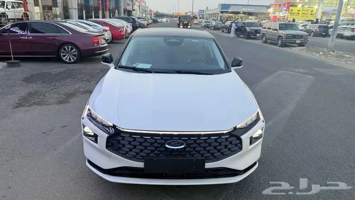 فورد تورس تيتانيوم فل كامل 2026 12