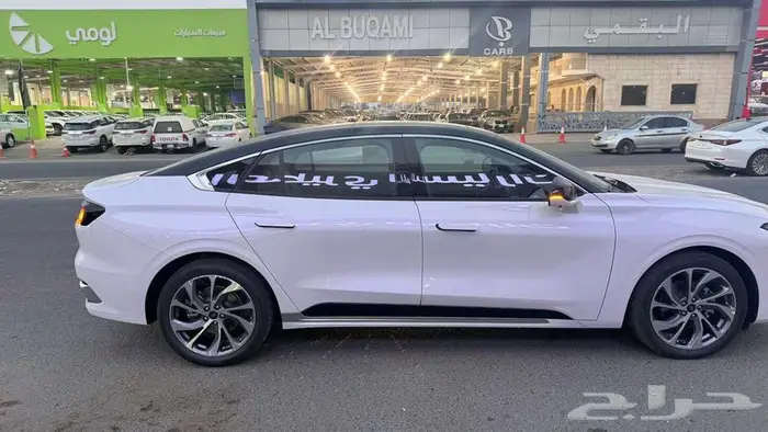 فورد تورس تيتانيوم فل كامل 2026 11